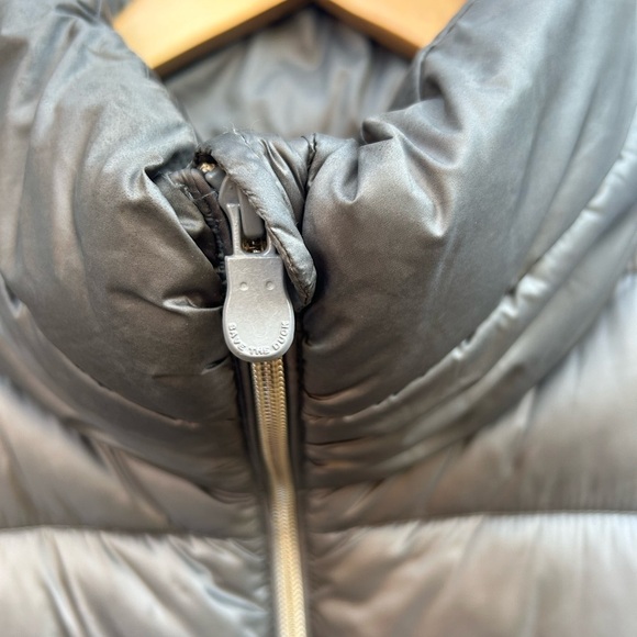 Save the Duck Ultra Light Puffer, size XS - Picture 6 of 11